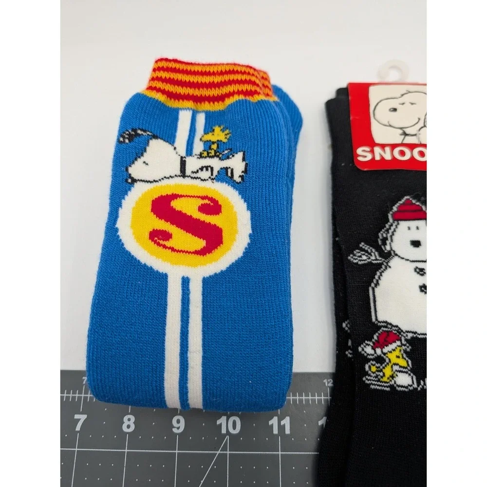 Peanuts Snoopy Socks‎ Lot Non Skid Merry Christmas